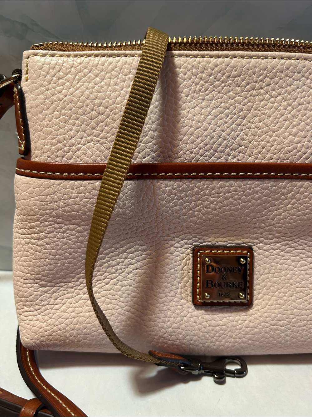 Dooney & Bourke Blush Pebbled Leather Crossbody with Brown Trim - Picture 4 of 6